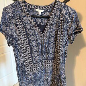 Lucky Brank Small Top Like New Condition
